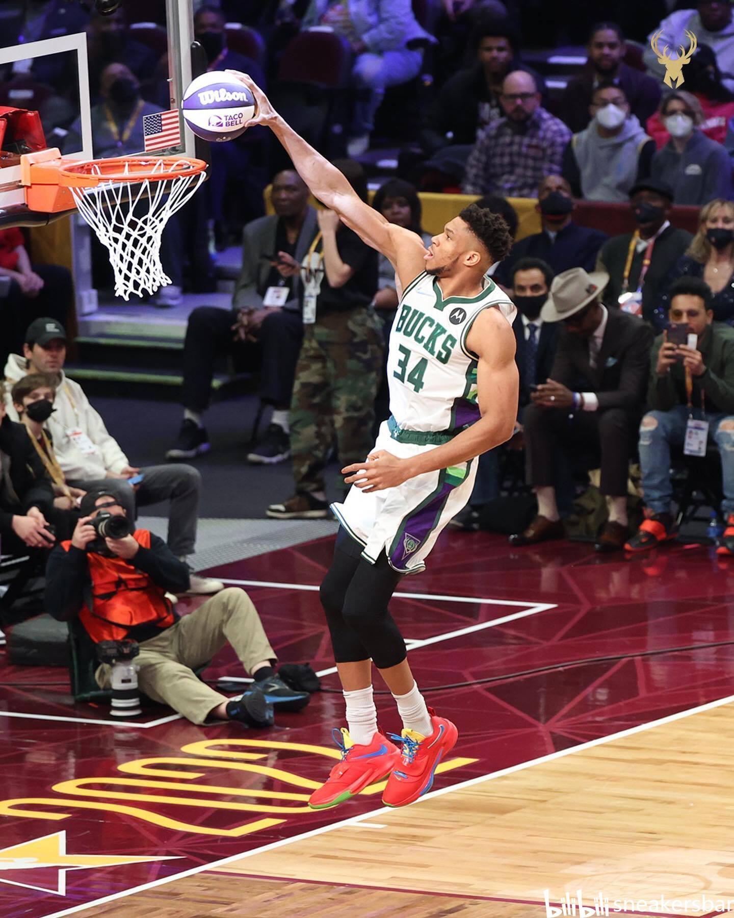 亚利桑那响尾蛇在 2001 年击败洋基王朝，是 21 世纪初最震撼的体育冷门之一