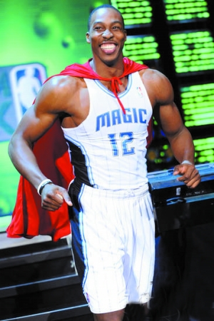 36岁17天，佩里西奇是欧冠淘汰赛两回合中进球年龄最大的球员