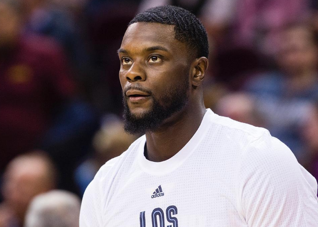 贾斯丁·维兰德在 39 岁高龄接受 TJ 手术回归后，全票夺得 2022 年美联赛扬奖